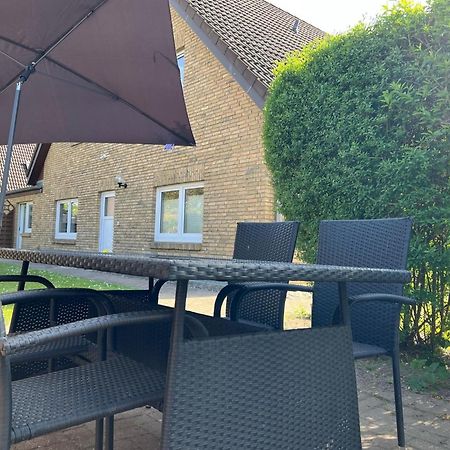 Appartement Nele Kieler Strasse 16A Apparto Грёмиц Экстерьер фото